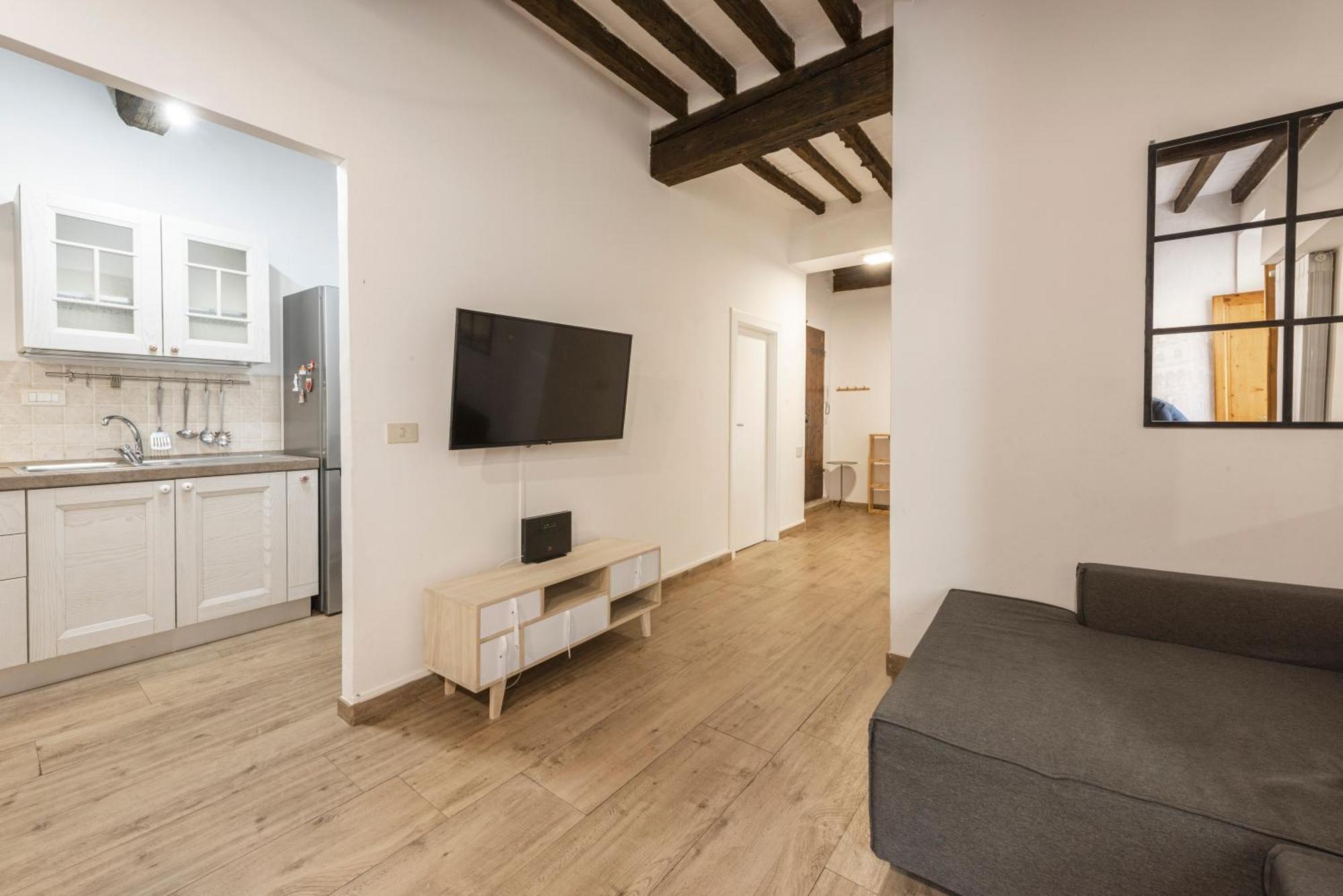 Laurel Apartment By Mmega Florence Ngoại thất bức ảnh